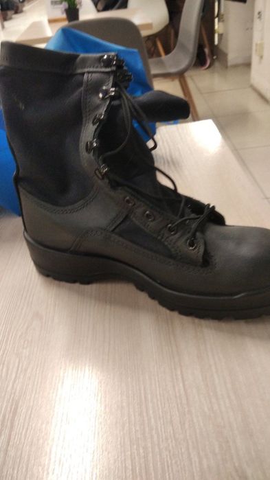 Берци жіночі нові