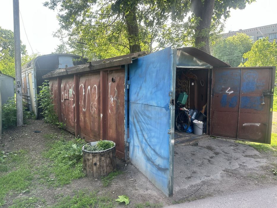 Продам металевий гараж