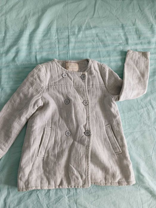 Zara 122 cm elegancka, stylowa kurteczka, miękki materiał, dość ciepła
