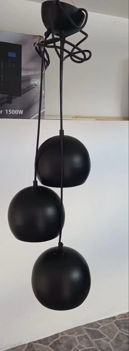 Candeeiro suspenso metal preto