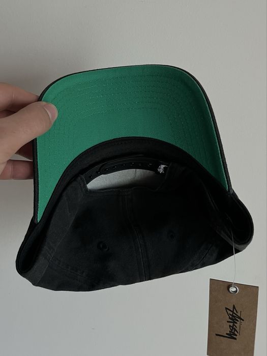 Boné Stussy Preto
