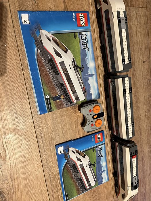 Lego pociąg pasażerski 60051