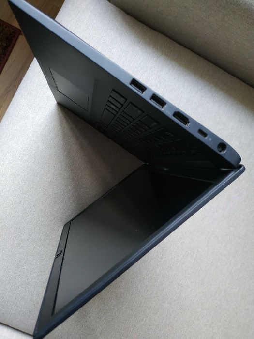 laptop DELL Latitude 7490 16GB ram Windows 11