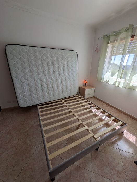 Cama de casal + colchao 160*200