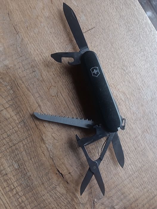 Victorinox hunsman
