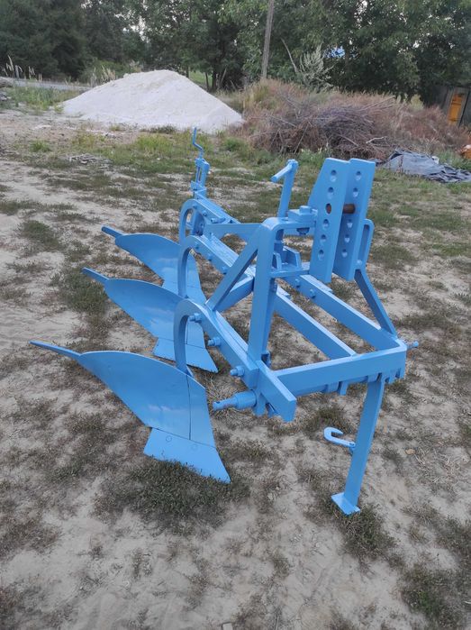 Pług rabewerk 3 skibowy