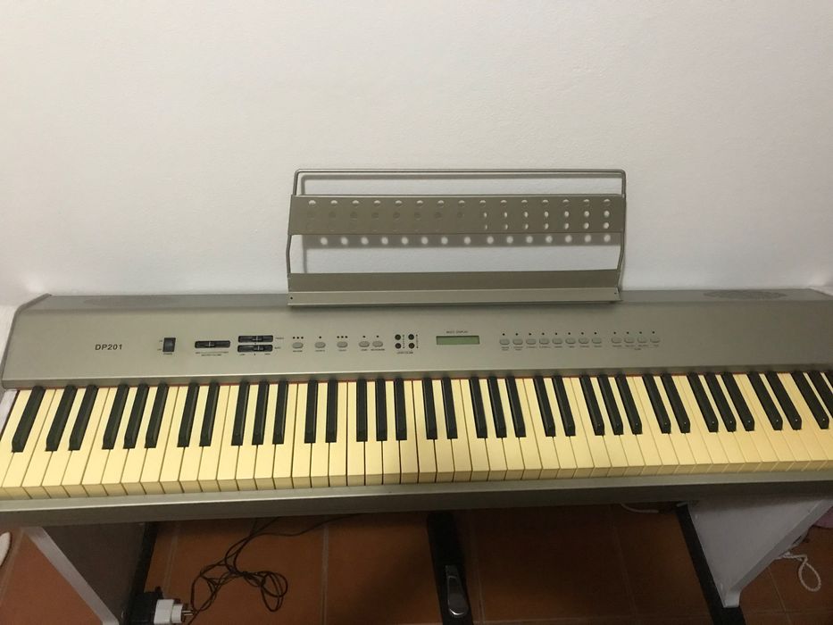 Vender piano electrónico