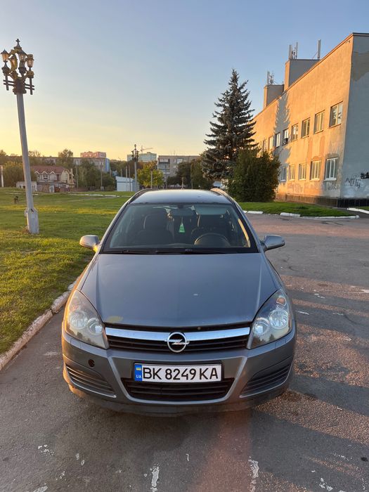Opel Astra H 1.9cdi