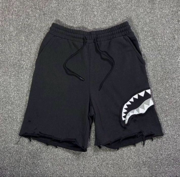 В Україні‼️ Шорти sprayground/essentials/represent