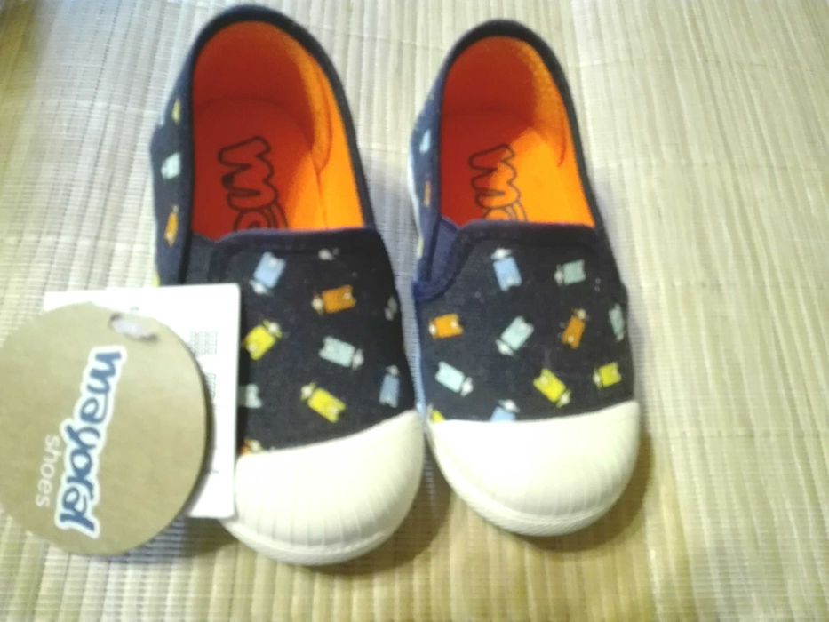 Mayoral r. 21, nowe buty dla dziecka
