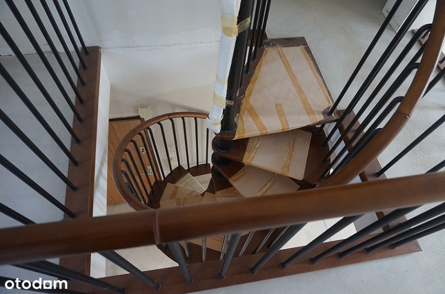 Wyjątkowy Dwupoziomowy Apartament Blisko Morza