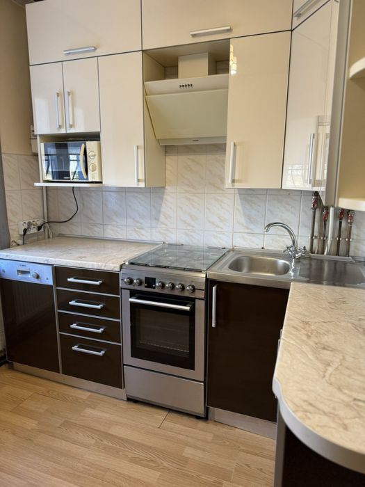 Продаж 2-х кім квартири з автономним  опаленням