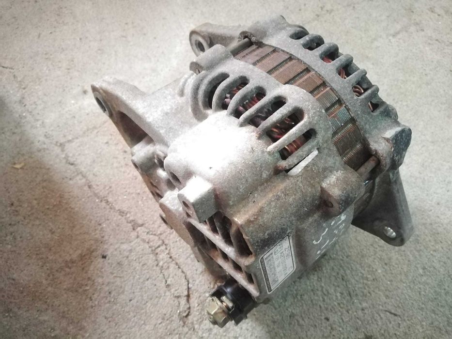 Alternador Mazda 323 F