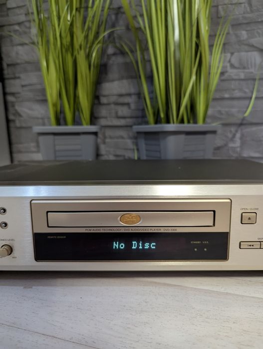 DENON DVD player 3300