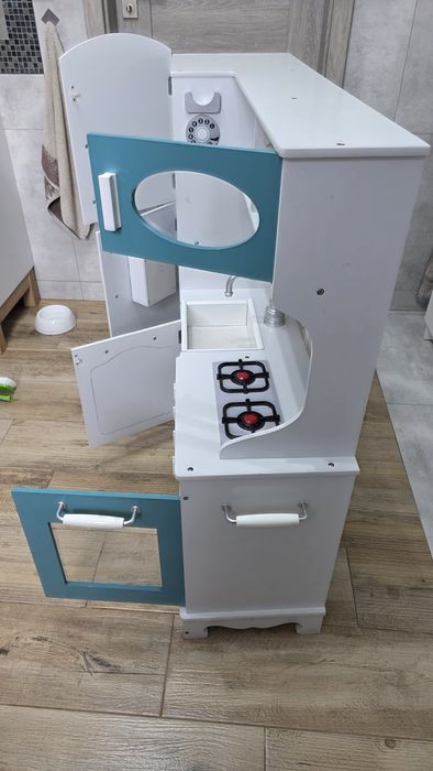 Sprzedam kuchnie zabawkowa