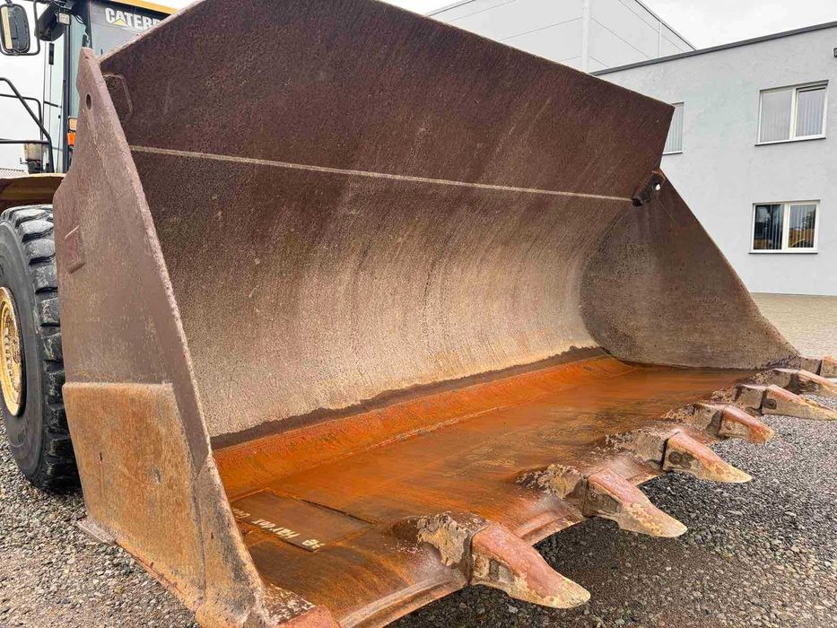 Фронтальний навантажувач 
CATERPILLAR 980 G