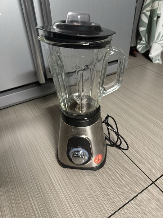 Blender kielichowy Raven