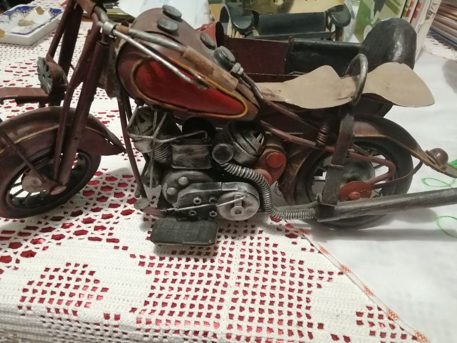 Uma replica de motorcycle