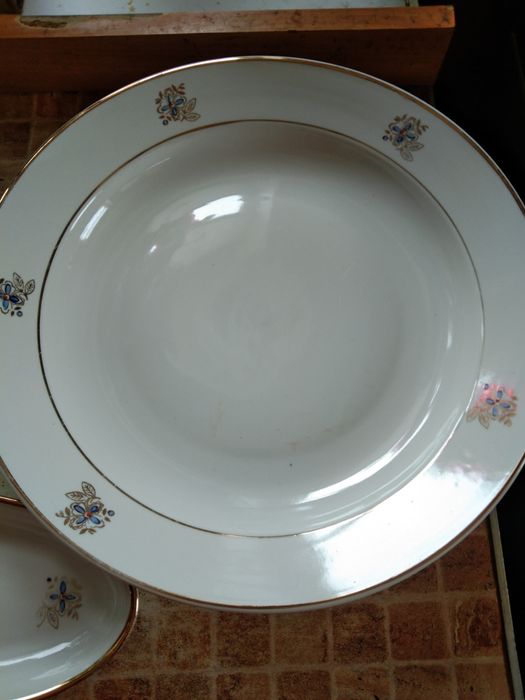 Сервіз посуду радянського часу