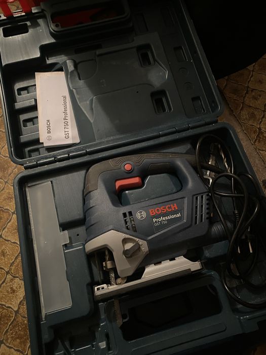 Wyrzynarka bosch GST 750 jak nowa!!!