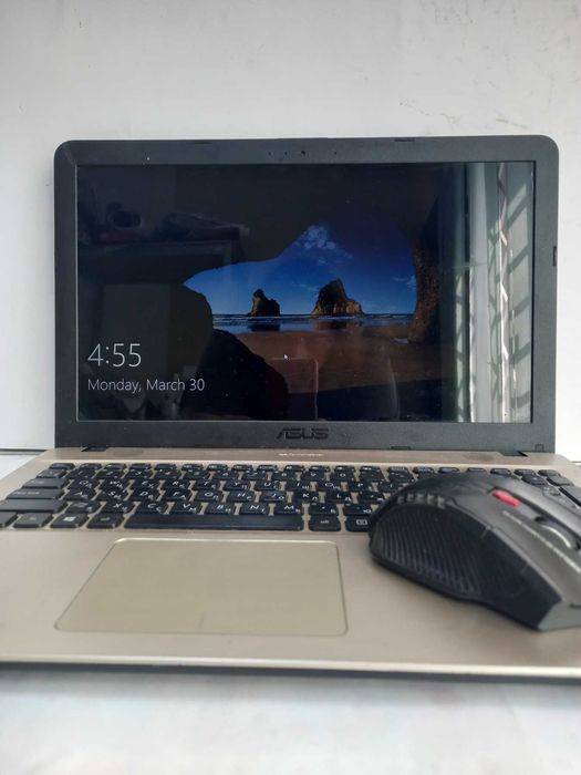 Ноутбук Asus X541NA