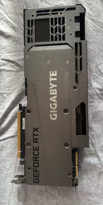GeForce RTX 3090 під ремонт