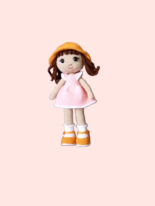 Boneca em Crochê- Personalizável