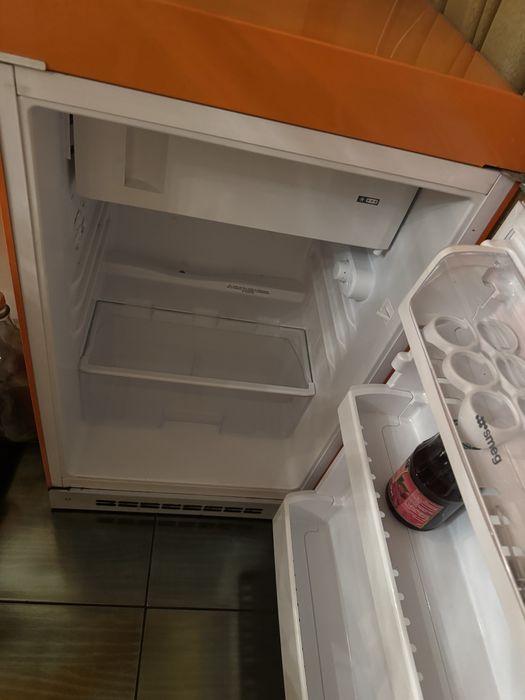 Холодильник Smeg