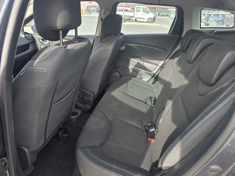 Renault Clio Sport Tourer 1.5 DCi Ler descrição