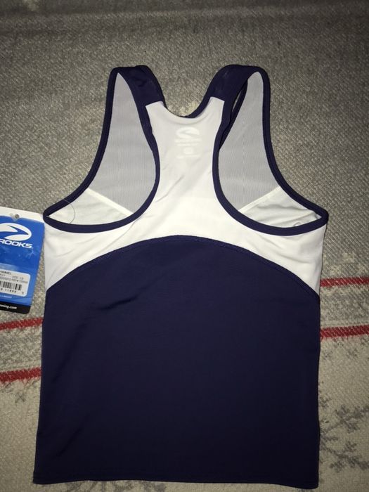 Спортивна майка BROOKS для гімнастики, акробатики, бігу, фітнесу