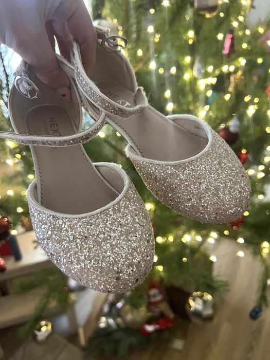 Нарядні святкові туфлі босоніжки Next 29, uk 11