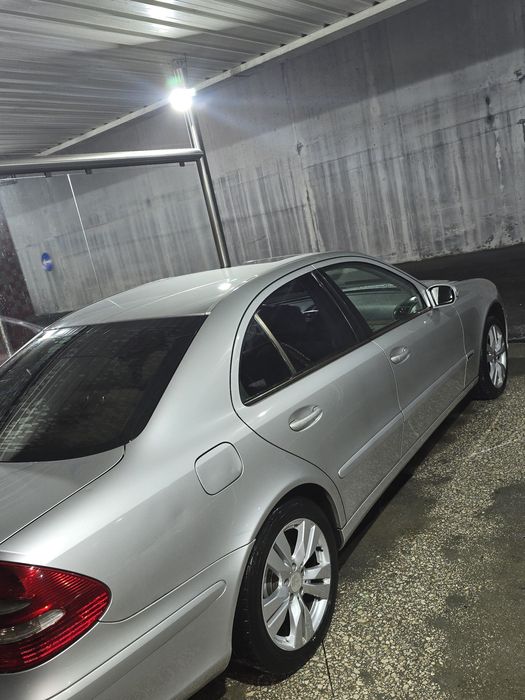 Mercedes-benz E220