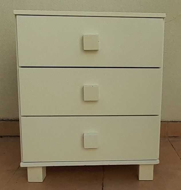 Vendo Mobiliário Usado de Quarto Criança c/ 7 Peças