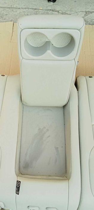 спинка задний ряд светлая nissan ariya 22-25 88650-5MR4B 88600-5MR4B