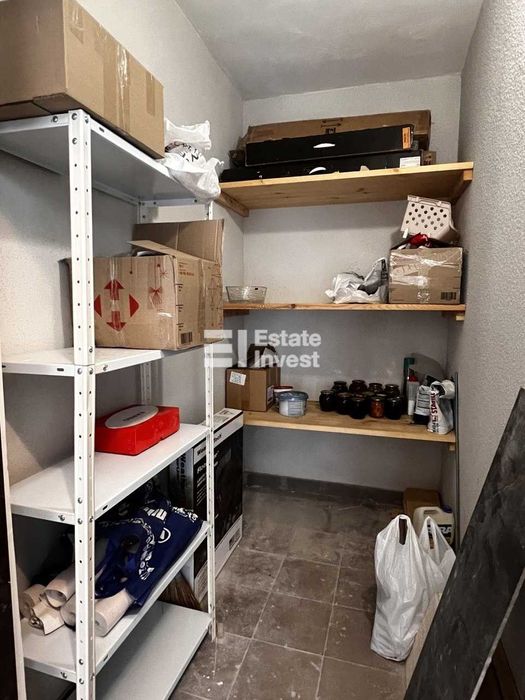 Продам комору на вул. Елизаветинська, 7В, ЖК Левада