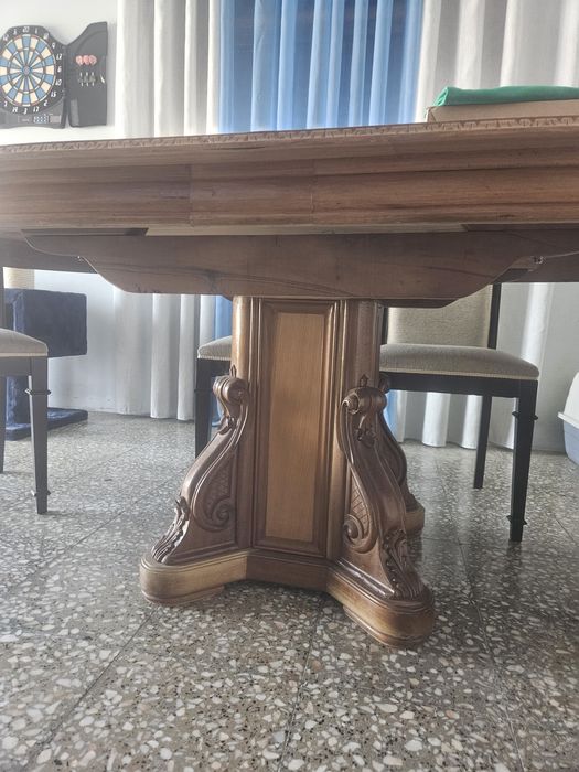 Mesa sala oval em madeira Nogueira