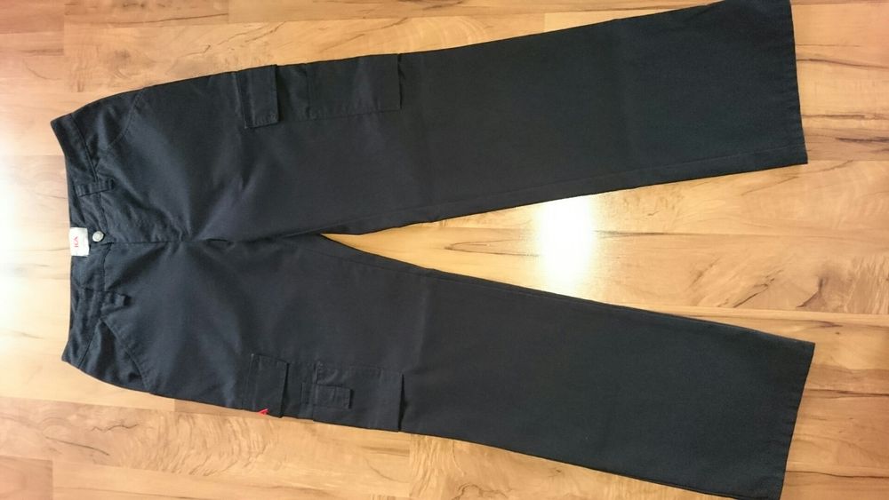 Spodnie czarne materiałowe