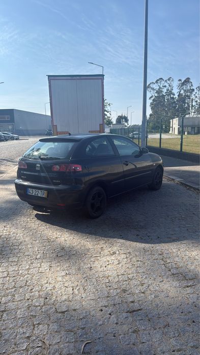 Seat Ibiza 1.2 6L de 64cv, Gasolina , Nacional.