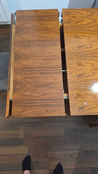 Mesa de jantar e/ou cadeiras