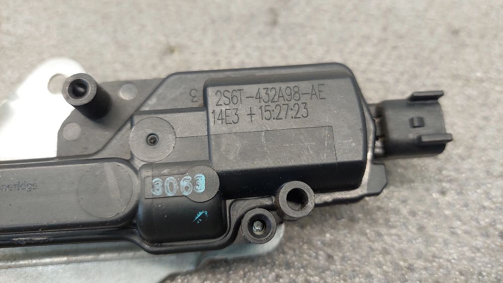 Pistola do fecho da mala FORD Fusion (JU_)