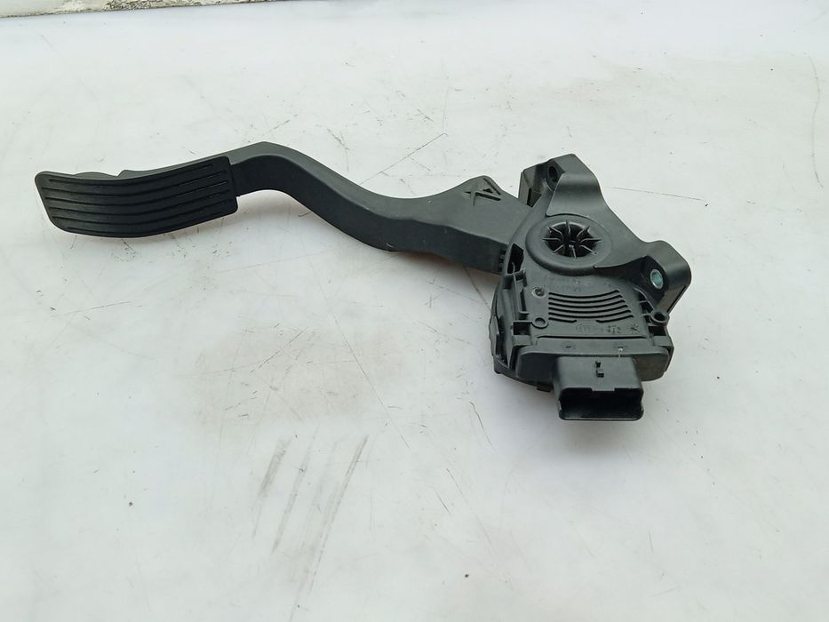 Pedal do acelerador PEUGEOT 2008 I (CU_)