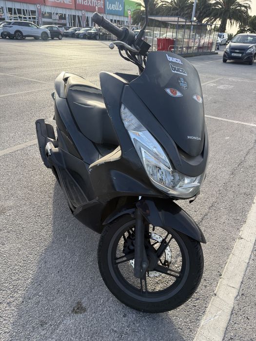Honda PCX 2015 por 1200€