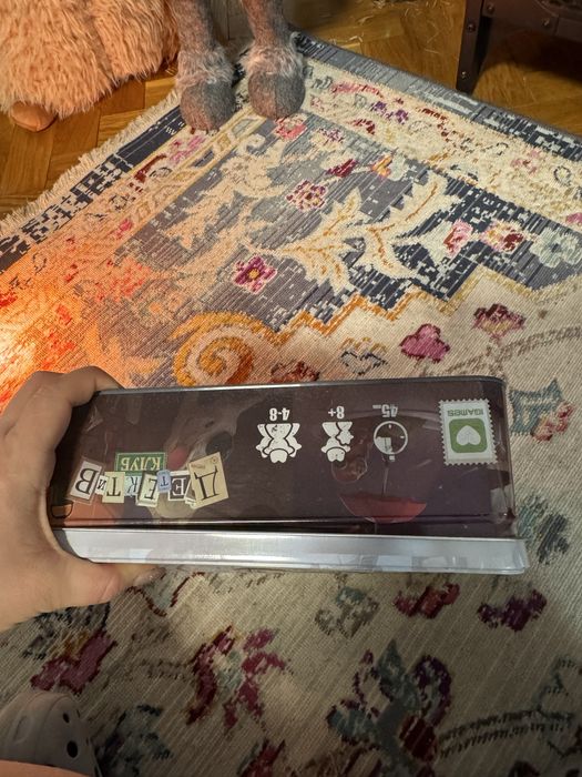 Настійльна гра детектив клуб