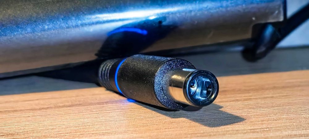 Nowy Dell zasilacz 90W wtyk 7.4mm #02