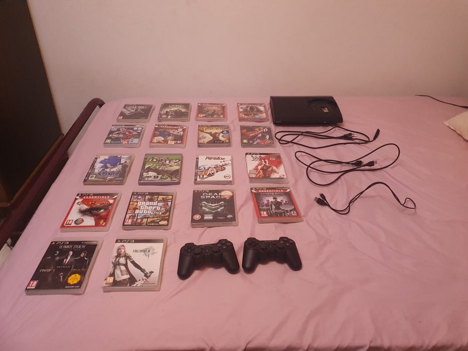 Troco meu ps3 super slim em ótimo estado por um ps4 com controles e cabos