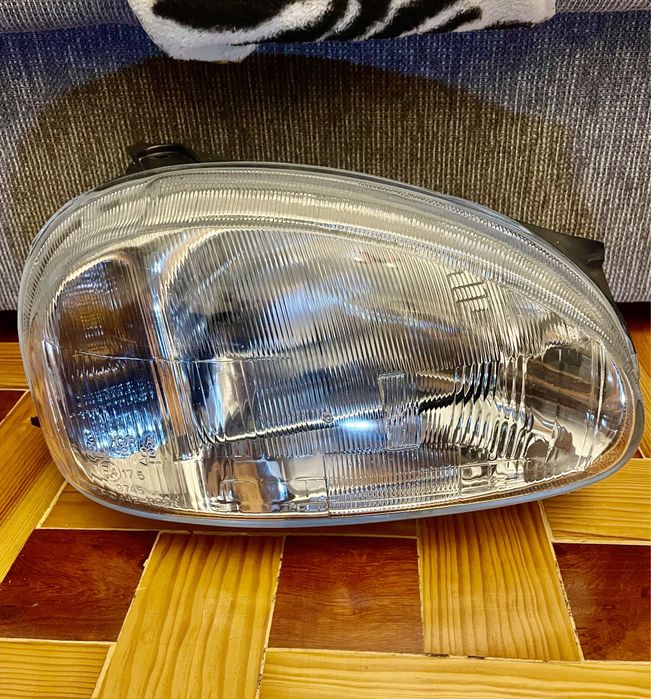 Óptica farol direito opel corsa B