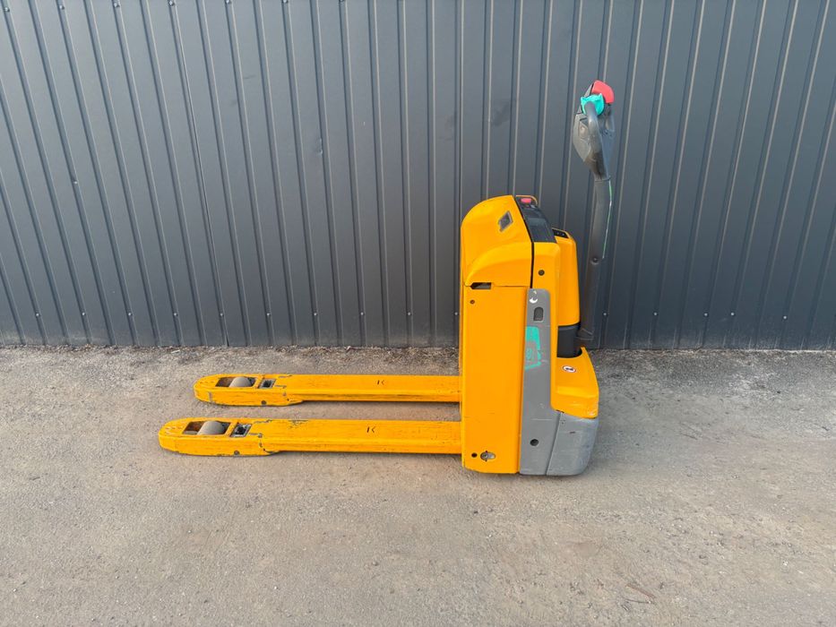 Jungheinrich EJE 114, 2019 Li-Ion elektryczny wózek paletowy Lion