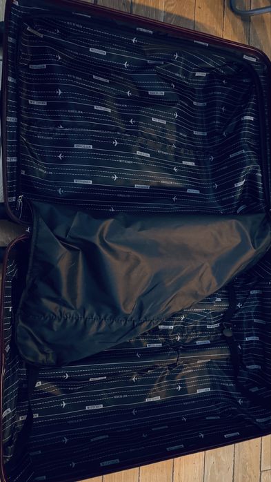 Велика валіза witchen