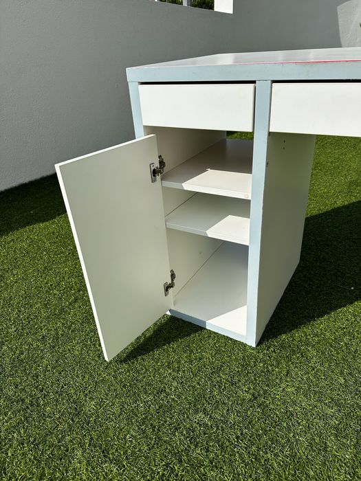 Secretária IKEA Branca com Gavetas