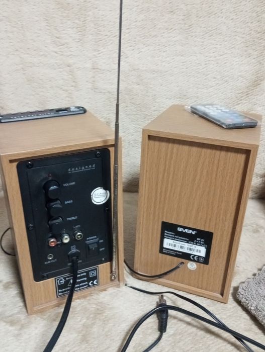 Продам колонки SVEN